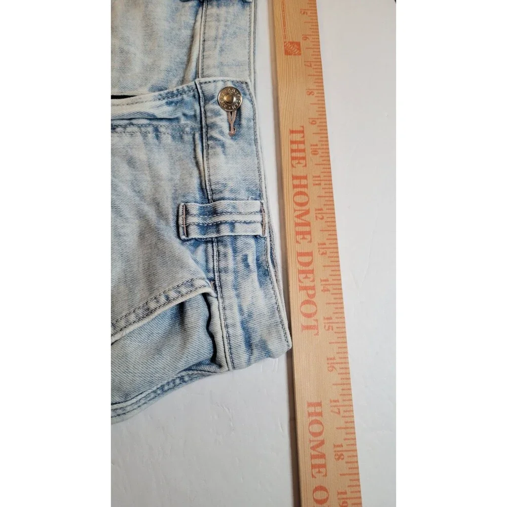 American Eagle Outfitters silver details